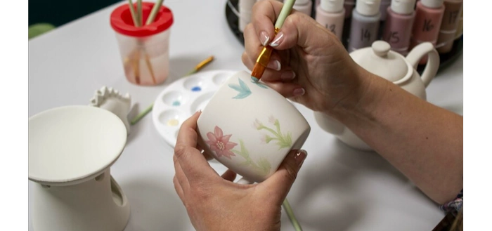 Pottery Painting with Daisy Doodle